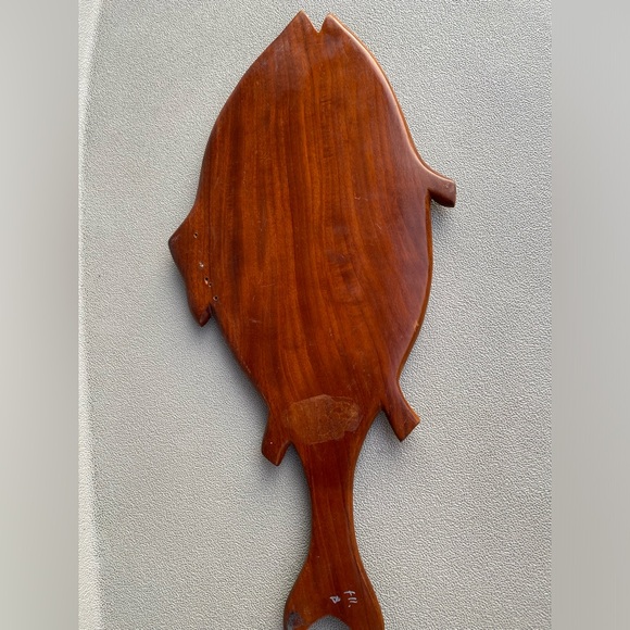 Hand Carved Wood fish Dish decor wall hanging - Picture 5 of 8